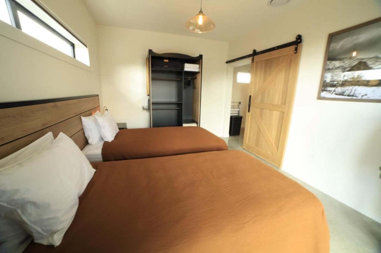 טוויזל Black Stilt Retreat, Stunning Luxury Property מראה חיצוני תמונה