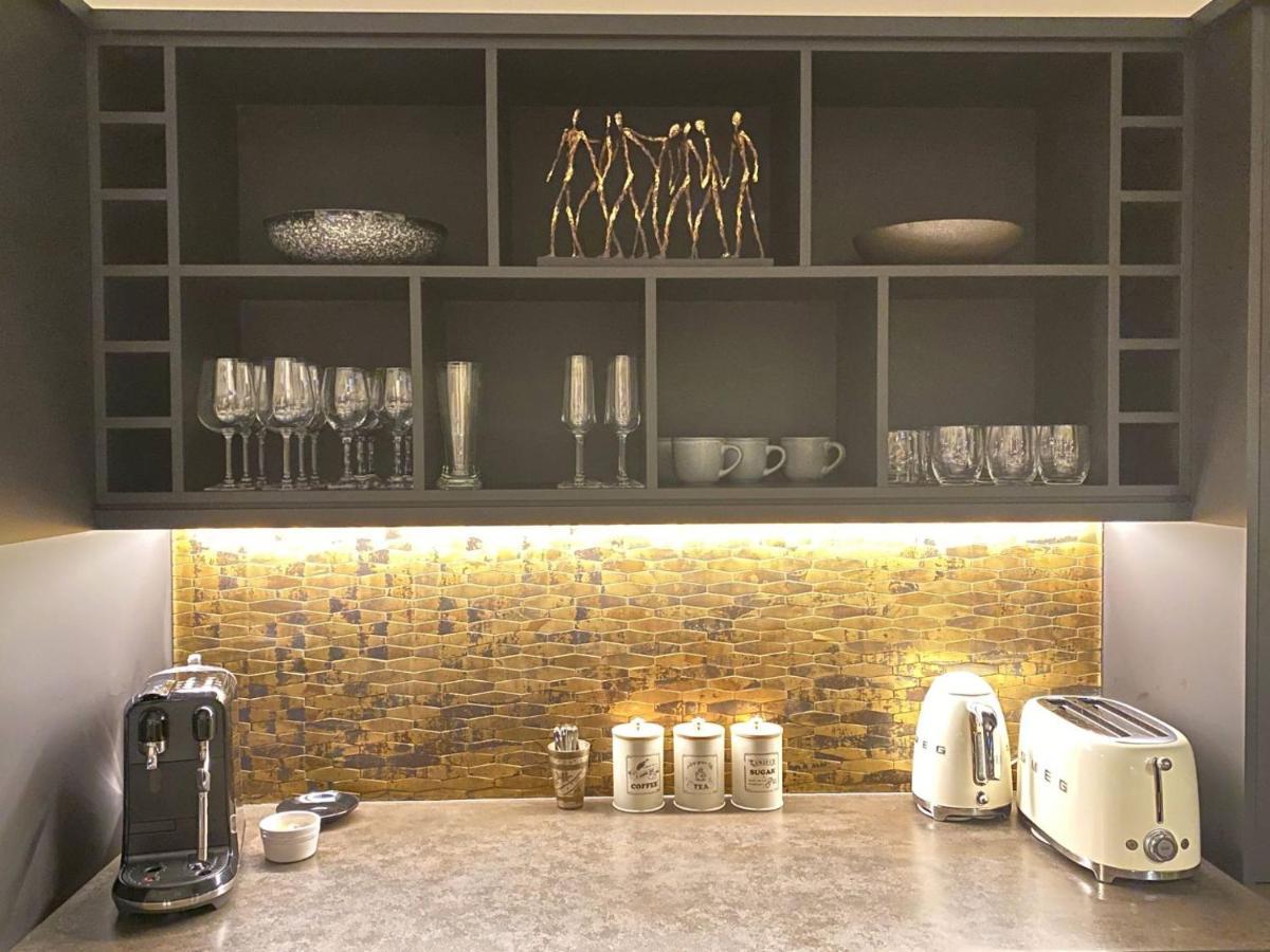 טוויזל Black Stilt Retreat, Stunning Luxury Property מראה חיצוני תמונה